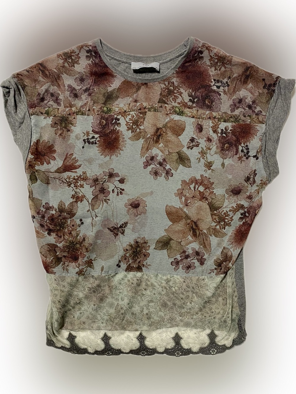 Zara Mixed Floral Panel Short Sleeve Top in Gray, Brown and Pink